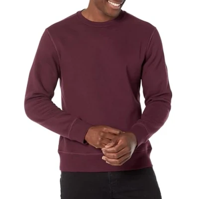 Abbildung von Amazon Essentials Herren Fleece Sweatshirt mit Rundhalsausschnitt (erhältlich in Big &amp; Tall), Burgunderrot, L