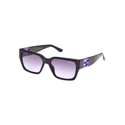 Abbildung von Guess Unisex GU7916 83Z Gläser SONNENBRILLEN Injiziert Violett Quadratisch Normal Schattiert