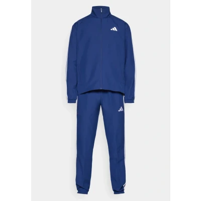Abbildung von adidas Sportswear Basic 3 Stripes SET Trainingsanzug, Herren, Größe: Small, Dark blue