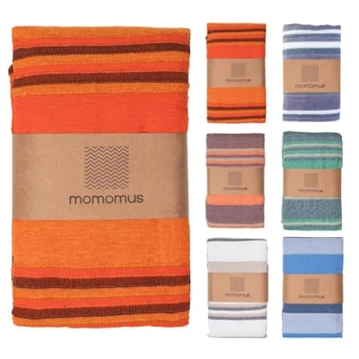 Abbildung von MOMOMUS Picknickdecke XXL für den Strand Faltbar, Groß und Mit Fransen Strandmatte/Stranddecke Sandfrei Picknicks oder Leichte Campingdecke Orange, 210x240 cm