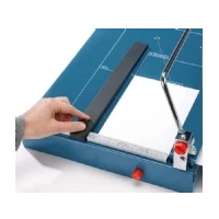 Abbildung von Dahle Hebel Schneidemaschine 589 700mm 28 Blatt mit Werkstoffmes