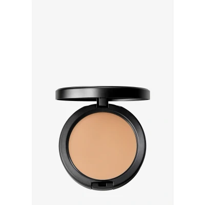 Abbildung von MAC Cosmetics Studio Fix Powder Plus Foundation C3.5