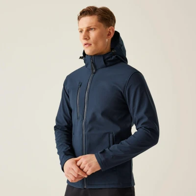 Abbildung von Regatta Professional Herren Men&#039;s Venturer 3 Layer Printable Hooded Softshell Jacket Jacke, Marineblau (Marineblau), L