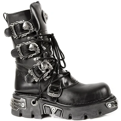Abbildung von New Rock Shoes Classic Reactor Boots with Skull Buckles UK 5
