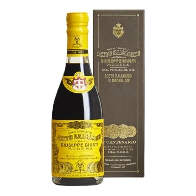 Abbildung von Giuseppe Giusti Quarto Centenrario Aceto Balsamico di Modena IGP Balsamessig aus 4 Goldmedaillen Traditionsflasche in Geschenkpackung (1 x 0.25 l)