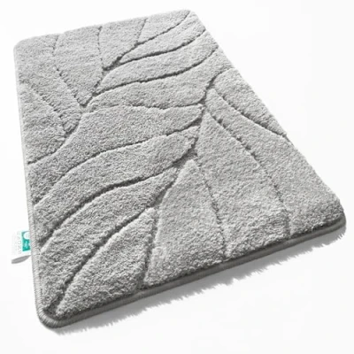 Abbildung von Floordirekt Badteppich extra flauschig &amp; schnelltrocknend Badezimmerteppich mit rutschhemmender Rückseite Badematte Duschvorleger (Maris) (Silber, 50 x 80 cm)
