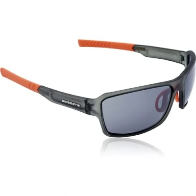 Abbildung von SWISSEYE Freestyle Sportbrille (100% UVA , UVB und UVC Schutz, splitterfreies Material, Nasenbereich &amp; Bügelenden gummiert, Antifog / Antiscratch, inkl. Mikrofaserbeutel), Dunkelgrau/Orange