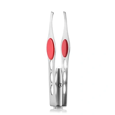 Abbildung von InnovaGoods® LED Pinzette, Material aus Edelstahl, ergonomisches Design, Präzisionsspitzen für schnelle und effiziente Haarentfernung, Licht bessere Sichtbarkeit.