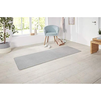 Abbildung von Hanse Home Nasty Läufer Flauschiger Kurzflor Teppich Einfarbig Unifarben für Esszimmer, Wohnzimmer, Kinderzimmer, Flur, Schlafzimmer, Küche Uni Silber, 80x300cm