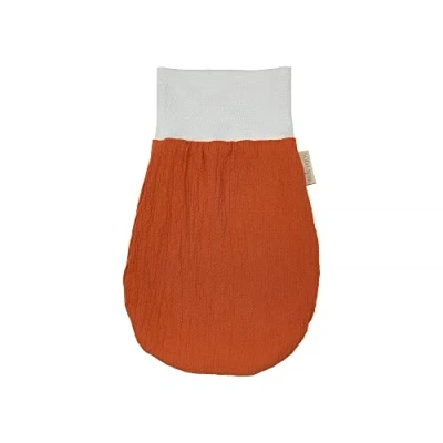 Abbildung von KraftKids Strampelsack Doppelkrepp Rot Herbstrot für den Herbst/Winter aus Musselin Baumwolle und warmen Fleece in zwei Größen erhältlich