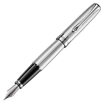 Abbildung von Diplomat Excellence A2 Guilloche Chrome FP B