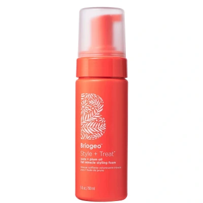 Abbildung von Briogeo Style + Treat Yuzu plum Oil Miracle Styling Mousse Full Foam 150ml