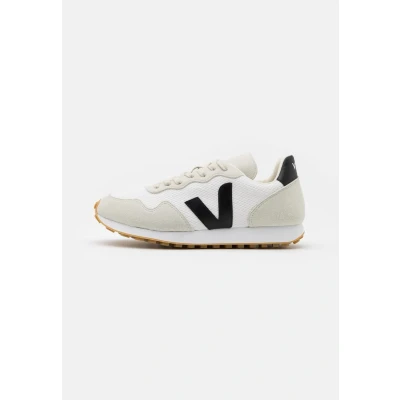 Abbildung von Veja SDU REC Sneaker low, Herren, Größe: 40, White/black/natural Lederimitat/textil