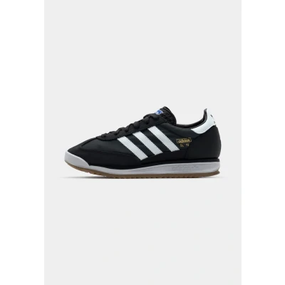 Abbildung von adidas Originals SL 72 RS Unisex Sneaker low, Größe: 35.5, Core black/footwear white/blue Leder und textil