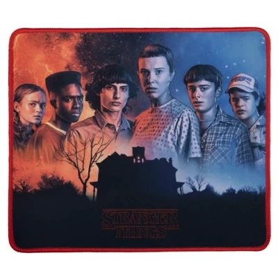 Abbildung von Konix Stranger Things Gaming Mauspad 32 x 27 cm rutschfeste Mikrofaser Oberfläche Gummi Motiv Best Friends