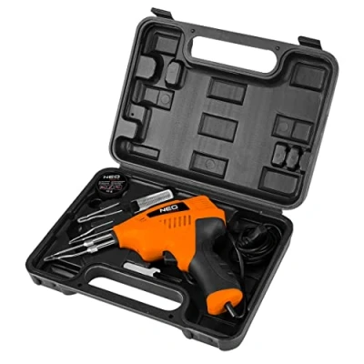 Abbildung von NEO TOOLS Transformator Lötkolben 200 W mit Temperaturregelung, VDE Stecker, Schnellaufheizung, 230 V, 50 HZ, Transportkoffer, 2 Spitzen, Lötpaste, Lötzinn, Schraubenschlüssel