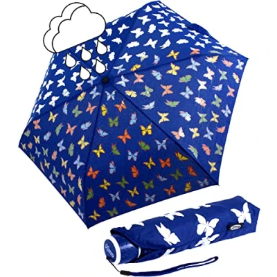 Abbildung von iX brella Taschenregenschirm Mini Kinderschirm mit Wet Print Motiv, Farbänderung bei Nässe Schmetterlinge