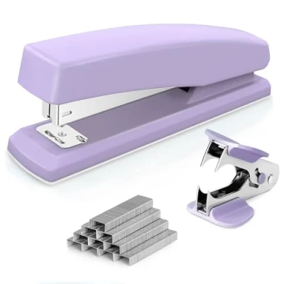 Abbildung von Deli Heftgerät, Desktop Heftgerät,Büroheftgerät, Kapazität von 25 Blatt, inklusive 1000 Heftklammern und Heftklammernentferner, Violett