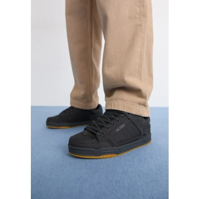 Abbildung von Globe Tilt Skateboardschuhe Dark Shadow/Phantom US 12