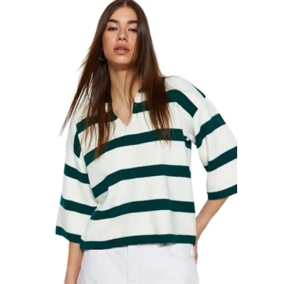 Abbildung von Trendyol Damen Regular fit Basic Polo Neck Knitwear Sweater Pullover, Dark Green, S