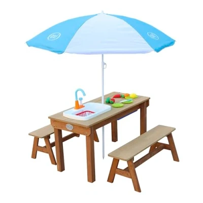 Abbildung von Dennis Sand &amp; Wasser Picknicktisch mit Spielküchenspüle und Bänken Braun Sonnenschirm Blau/Weiß