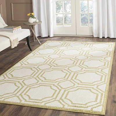 Abbildung von SAFAVIEH Geometrisch Teppich für Wohnzimmer, Esszimmer, Schlafzimmer Amherst Collection, Kurzer Flor, Elfenbein und Hellgrün, 152 X 244 cm