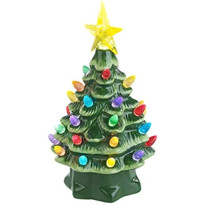 Abbildung von infactory Mini Weihnachtsbaum: Deko Weihnachtsbaum aus Keramik mit LED Beleuchtung, Timer, 19 cm (Mini Tischdeko, Kleiner Weihnachtsbaum, Weihnachtsbaumbeleuchtung kabellos)