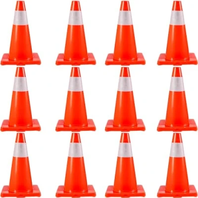 Abbildung von VEVOR 12er Pack 18 Zoll Verkehrskegel, Sicherheits Straßenparkkegel mit PVC Basis, Orangefarbene Verkehrskegel Reflektierenden Kragen, Gefährliche Baukegel für das Parken im Hausverkehr