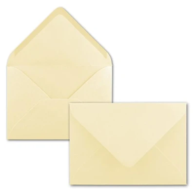 Abbildung von Briefumschläge in Vanille 50 Stück DIN C5 Kuverts 22,0 x 15,4 cm Nassklebung ohne Fenster Weihnachten, Grußkarten Serie FarbenFroh