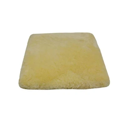 Abbildung von Reissner Lammfelle Sitzkissen Echtes Merino Lammfell mit Schaumstoffeinlage