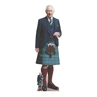 Abbildung von Star Cutouts SC4212 King Charles Kilt König Krönung Dekoration Professionelle Druckqualität mit gratis Mini Coronation Ausschnitt
