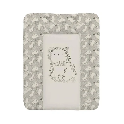 Abbildung von Ceba Baby® weiche Wickelauflage 50x70 cm Baby Wickelunterlage Wickeltischauflage für Junge und Mädchen Wasserdicht, abwaschbar OEKO TEX® Standard 100 Made in EU Wild
