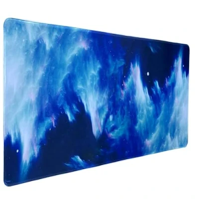 Abbildung von Hosimoln Gaming Mauspad, Extended Mouse Pad Größe 90x40CM Dicke2MM,Premium strukturiertes rutschfestes und wasserdichtes Computer Mousepad mit genähten Kanten für Gaming/Office/Home 90x40 Splashes