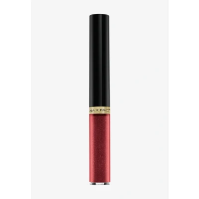 Abbildung von Max Factor Lipfinity Liquid Lipstick 110 Passionate