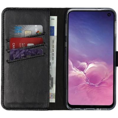 Abbildung von Samsung Galaxy S10e Hülle Echtleder Selencia Klapphülle Handyhülle Schwarz