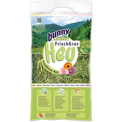 Abbildung von Bunny Nature FrischGras Heu BLÜTEN, Heu, 500 g, Zwergkaninchen, Malvenblüten, Ringelblumenblüten, Rosenblüten, Kamillenblüten (Blüten 1,5%), Tasche