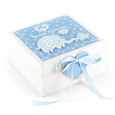 Abbildung von Mousehouse Gifts Erinnerungstruhe aus Holz für Babys Blauer Elefant