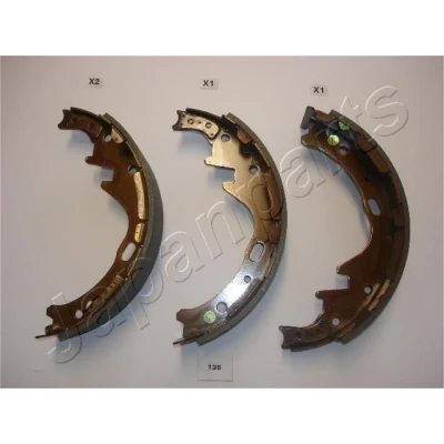 Abbildung von JAPANPARTS GF 136AF Bremsbacken Hinterachse 255 61,6 NISSAN: Pick Up