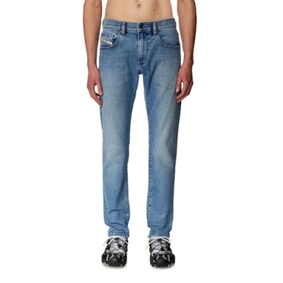 Abbildung von Diesel Herren 2019 D STRUKT Jeans, Blau (01 0claf), 26W / 30L
