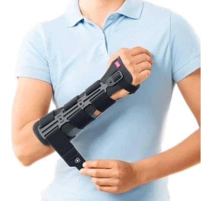 Abbildung von Medi Armbandage Manumed RFX Handgelenk und Unterarmorthese