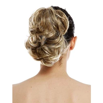 Abbildung von WIG ME UP T6545 c LightBlonde Haarteil Pferdeschwanz Zopf Butterfly Klammer kurz voluminös lockig gelockt Dunkelblond Hellblond gesträhnt