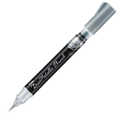 Abbildung von Pentel XGFH DZX Dual Metallic Brush Pinselstift, changierender Glitzertinte, silber/metallic silber, 1 Stück auf Blisterkarte