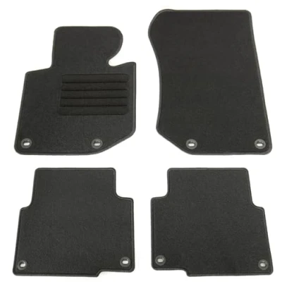 Abbildung von AD Tuning HG1717 Fußmatten Set (4 teilig) Autoteppiche mit 100% Passform