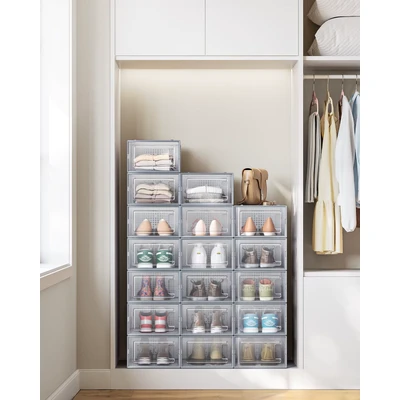 Abbildung von SONGMICS Schuhboxen, 18er Set, Schuh Organizer aus Kunststoff, faltbar und stapelbar, für Schuhe bis Größe 44, transparent grau LSP006G18