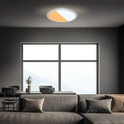 Abbildung von BRILONER Deckenlampe für das Bad, Deckenleuchte mit einstellbarer Lichtfarbe, LED Lampe, Badezimmerlampe, Badlampe, IP44 Spritzwasserschutz, 370x65 mm, Chrom Matt