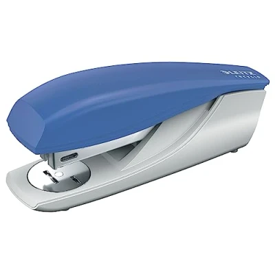 Abbildung von Leitz NeXXt Recycle Tacker für Büro &amp; Schule, 30 Blatt, Tackerklammern Heftklammerentferner, 100 % recyclebar, umweltfreundlich, Sortiment, Blau, 56040035