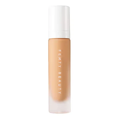 Abbildung von Fenty Beauty Pro Filt&#039;r Soft Matte Longwear Foundation Deckende Mit Langem Halt 230 (32 Ml)