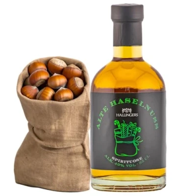 Abbildung von Hallingers Nikolaus&#039; Alte Haselnuss, Likör 40% vol. Premium Weihnachts zu Weihnachten und im Advent als Geschenk zur Weihnacht (Glas) Geschenkideen &amp; Geschenke Dank