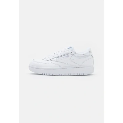 Abbildung von Reebok Damen Club C Double Turnschuh Sneaker, Ftwr White Cold Grey 2, 40 EU