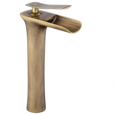 Abbildung von wohnwerk.idee Badarmatur Waschbeckenarmatur Wasserhahn Gold Vintage Antik Laguna